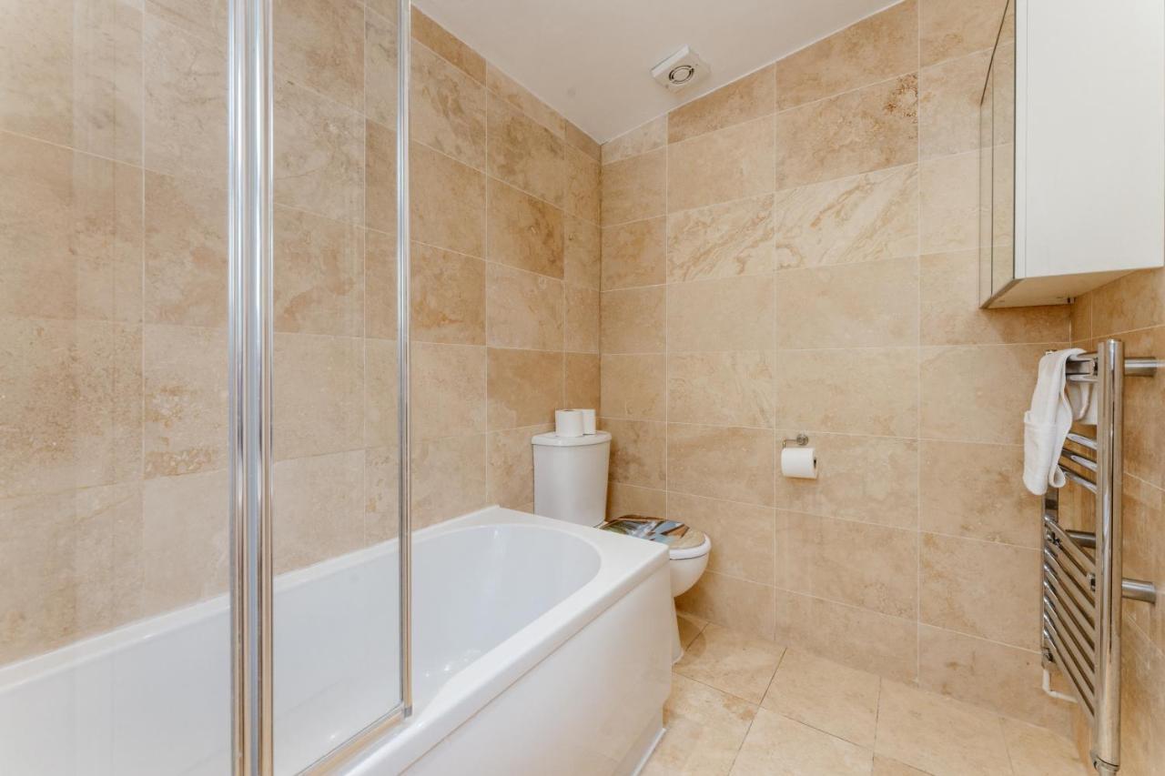 Mile End Double Rooms 27 Guest House 런던 외부 사진