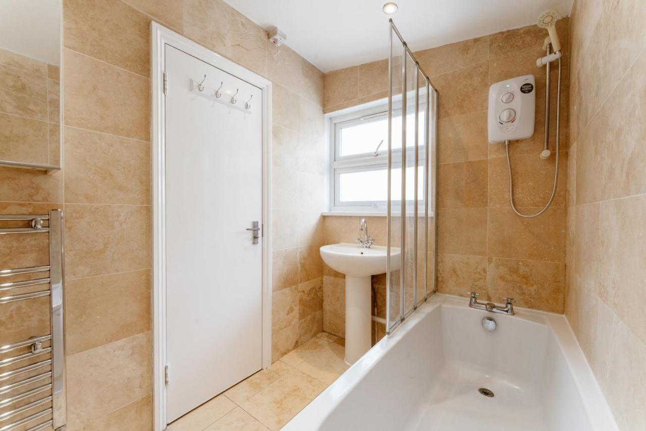 Mile End Double Rooms 27 Guest House 런던 외부 사진